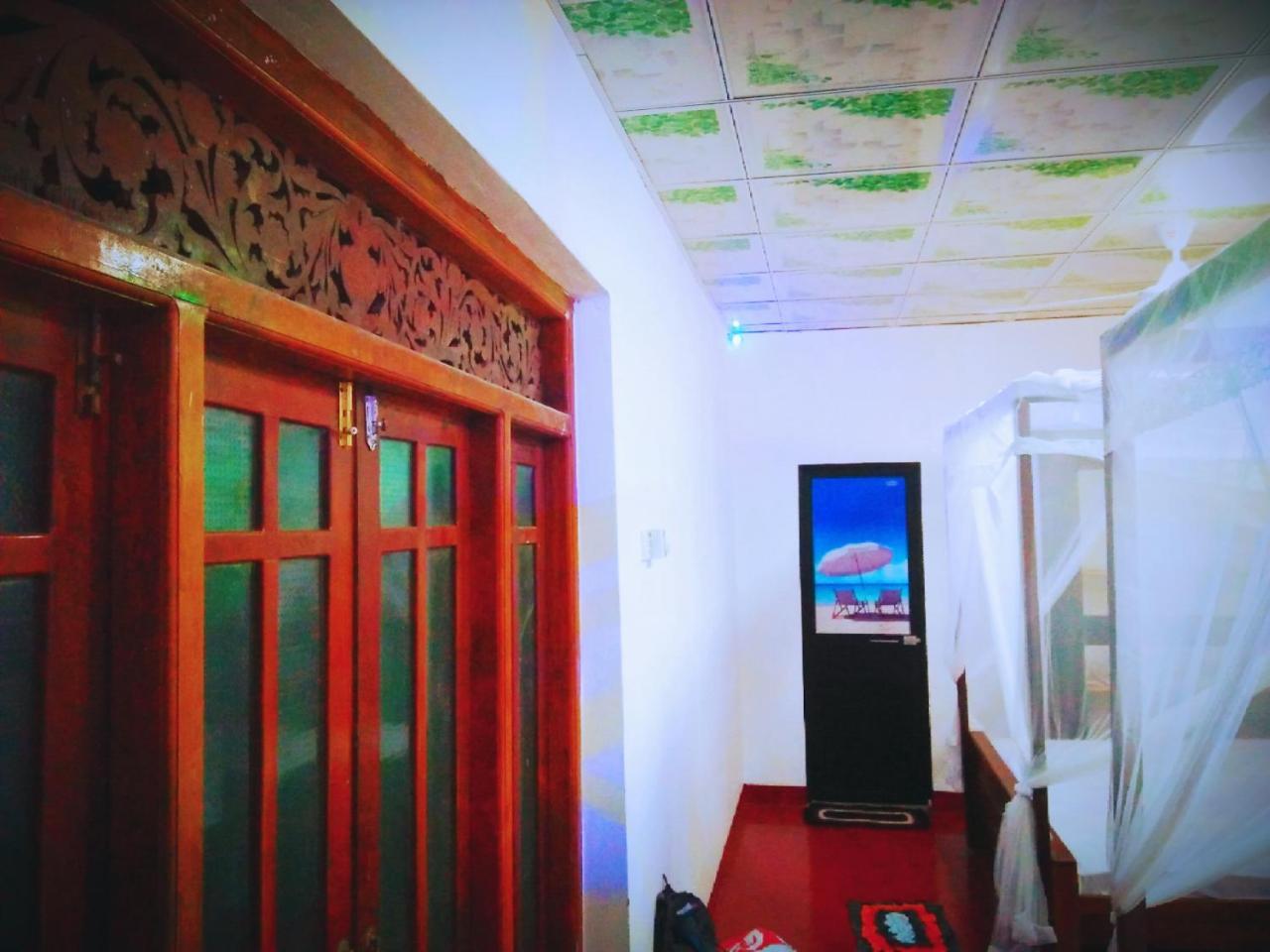 Tharurashmi Sea Pond Villa & Surf Hostel - Hiriketiya Dickwella Exterior photo